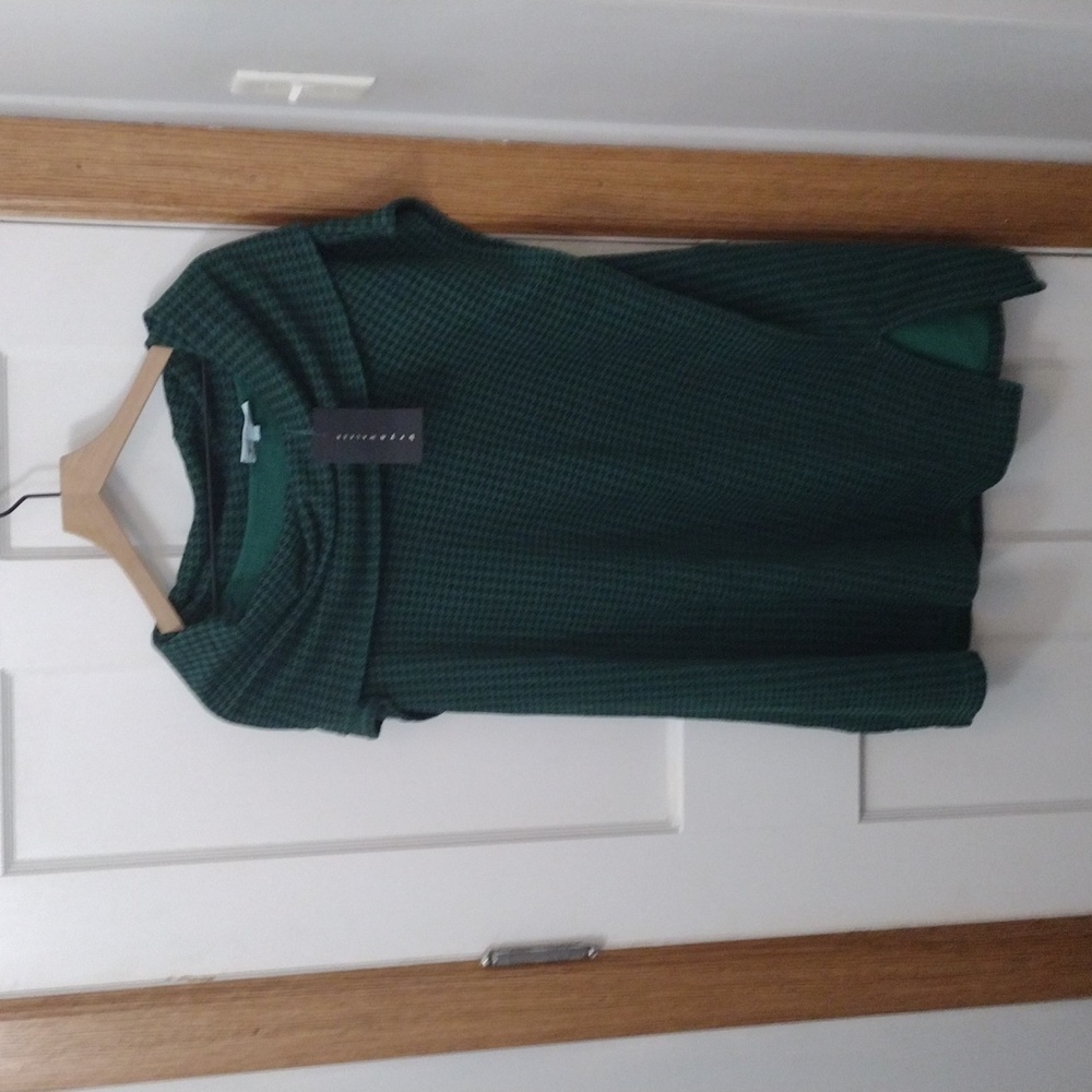 Sweater Tunic size M Black & Green Organic Bamboo -Bryn Walker NWT - Picture 7 of 8